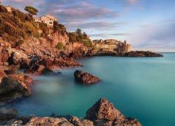 Morze Liguryjskie, Wybrzeże, Skały, Domy, Tellaro, Liguria, Włochy